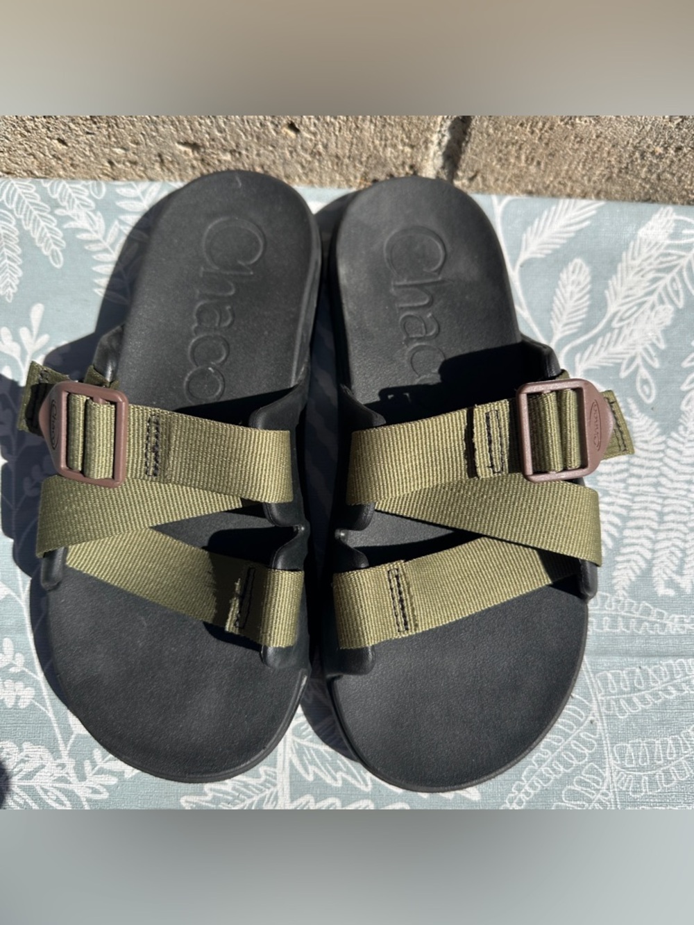 Chaco black and olive green slides Women’s 7